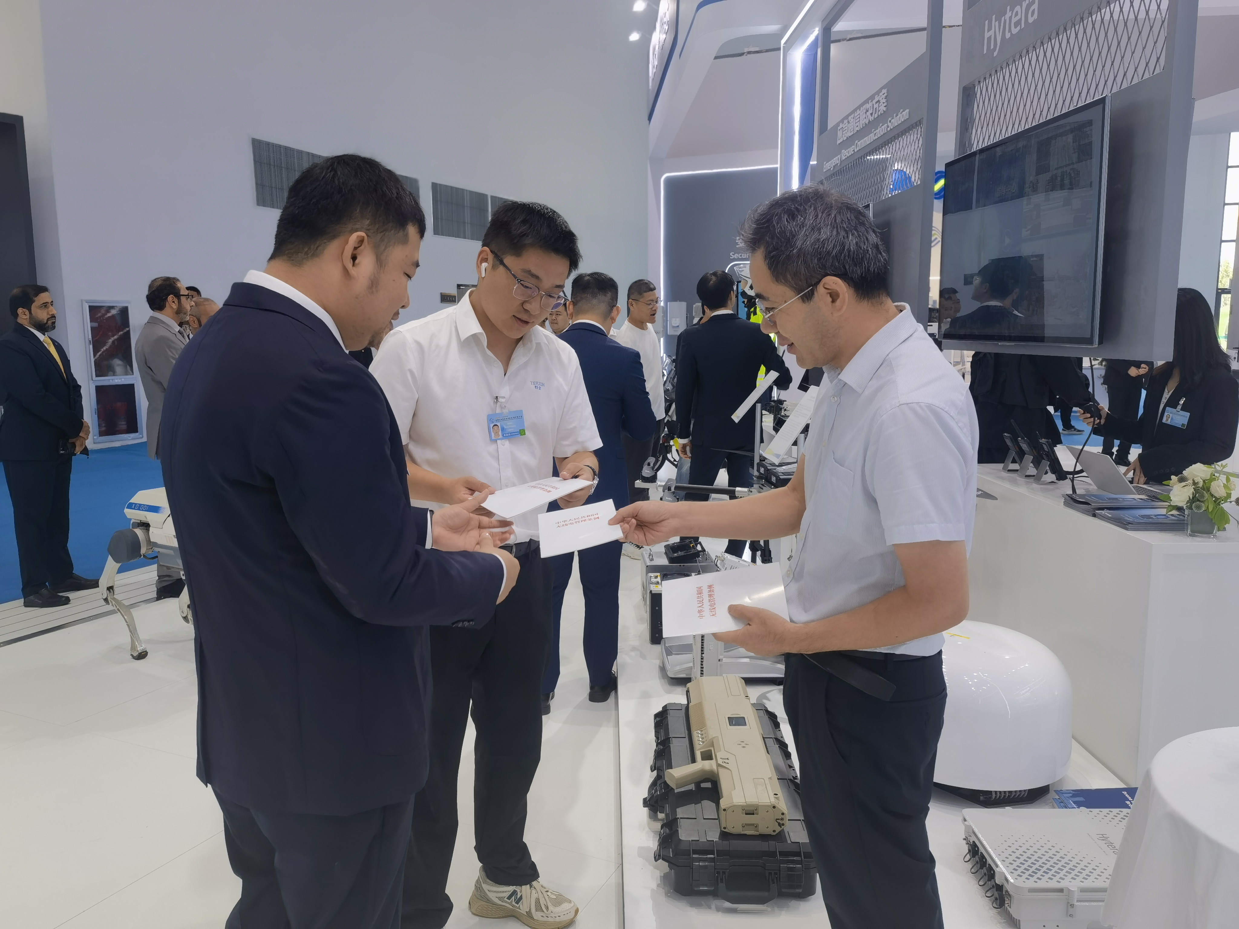 织密电波防护网，筑牢盛会安全屏2.jpg